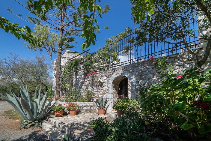 Image No.6-4 Bed Villa for sale