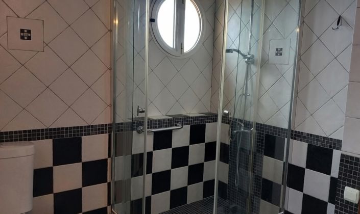 Image No.15-5 Bed Villa for sale