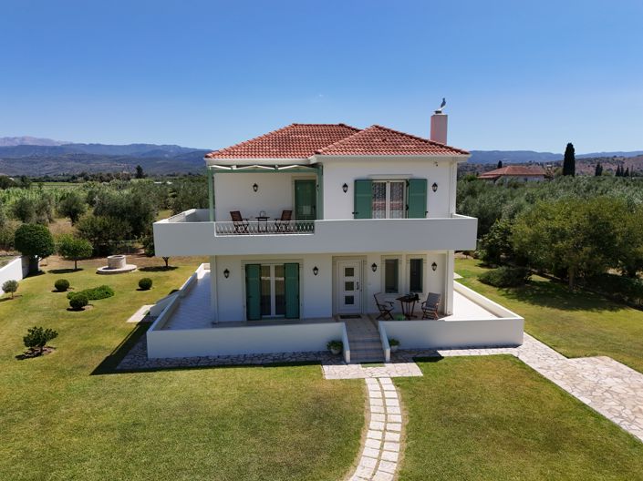 Image No.1-4 Bed Villa for sale