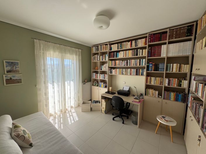 Image No.15-4 Bed Villa for sale