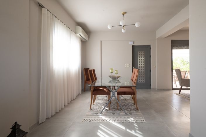 Image No.8-4 Bed Villa for sale