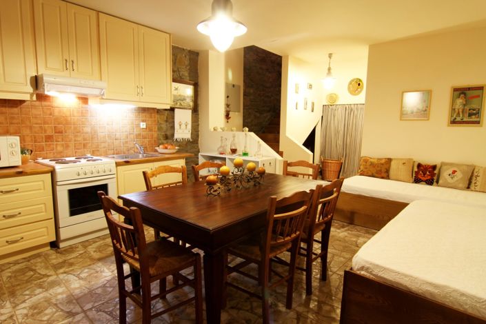 Image No.10-1 Bed Village House for sale