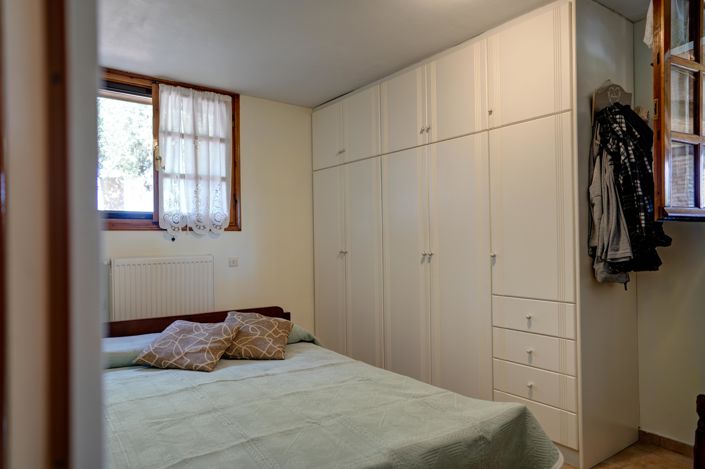 Image No.12-5 Bed Village House for sale