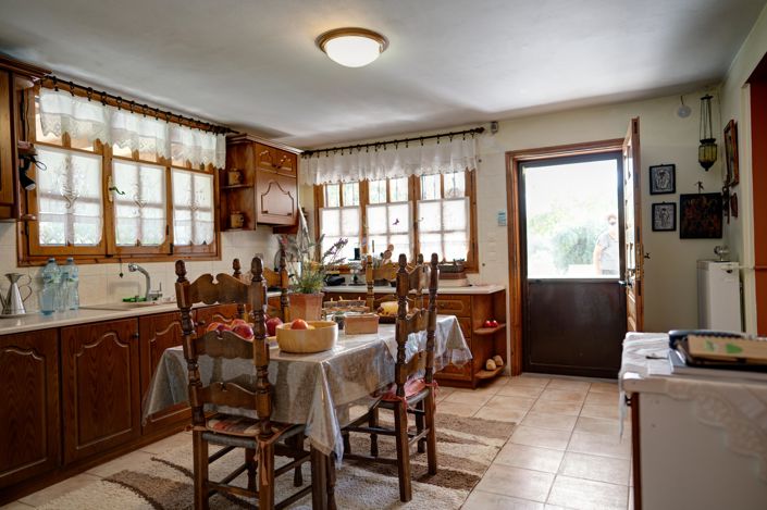 Image No.7-5 Bed Village House for sale