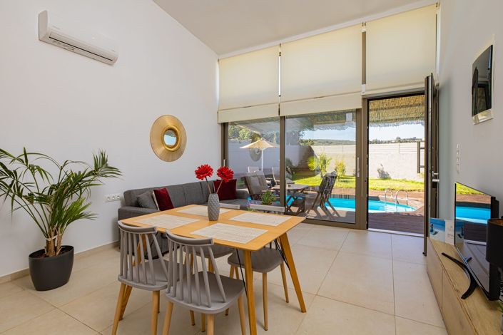 Image No.6-7 Bed Villa for sale