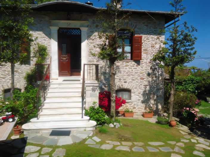 Image No.2-4 Bed Villa for sale