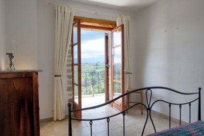 elxis-at-home-in-greecepastoral-home-paidocho