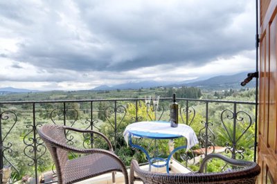 elxis-at-home-in-greecepastoral-home-paidocho