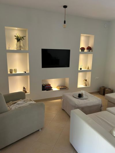 Image No.19-3 Bed Villa for sale