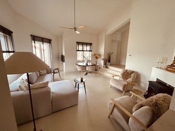 elxis-at-home-in-greecevilla-guesthouse-kiver