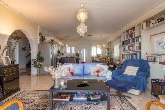 Image No.6-4 Bed Villa for sale