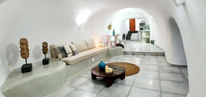 Image No.8-5 Bed Villa for sale