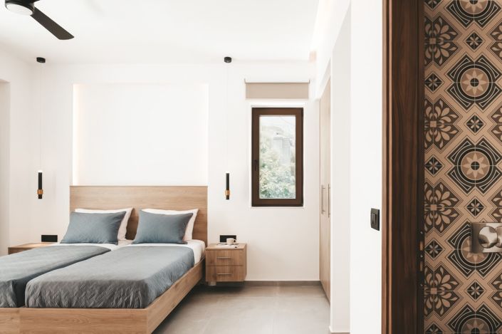 Image No.11-4 Bed Townhouse for sale