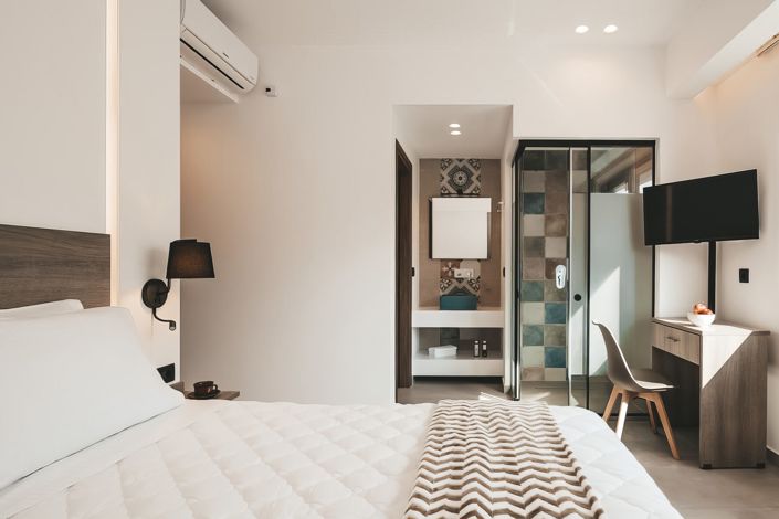 Image No.15-4 Bed Townhouse for sale