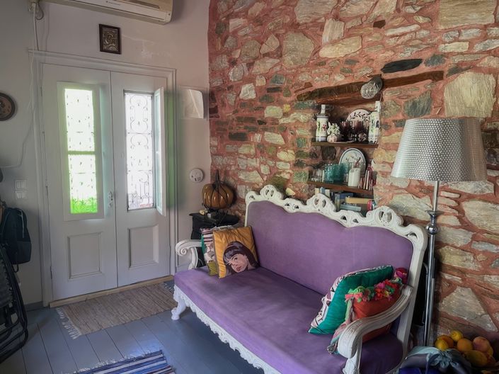 Image No.5-3 Bed Village House for sale