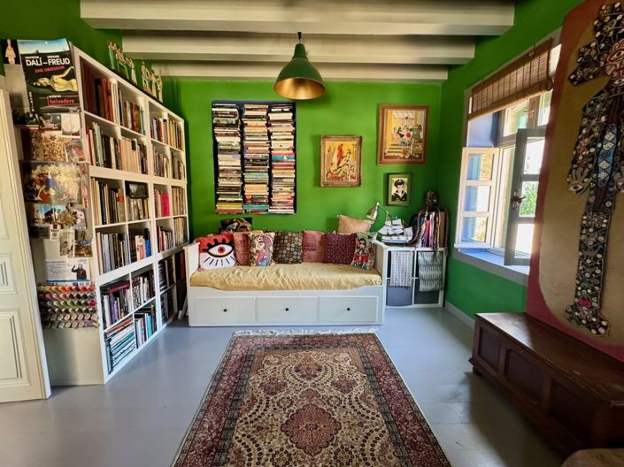 Image No.15-2 Bed Townhouse for sale