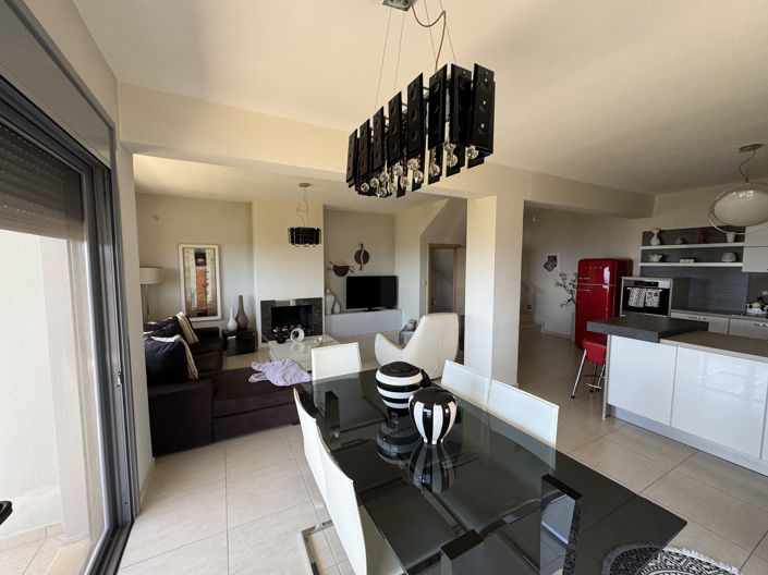 Image No.8-3 Bed Villa for sale