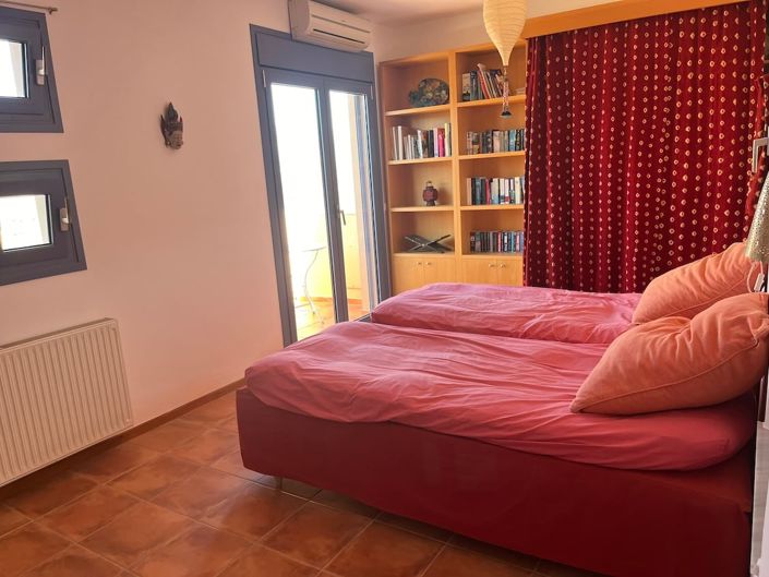 Image No.15-4 Bed Villa for sale