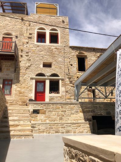 Image No.12-2 Bed Townhouse for sale