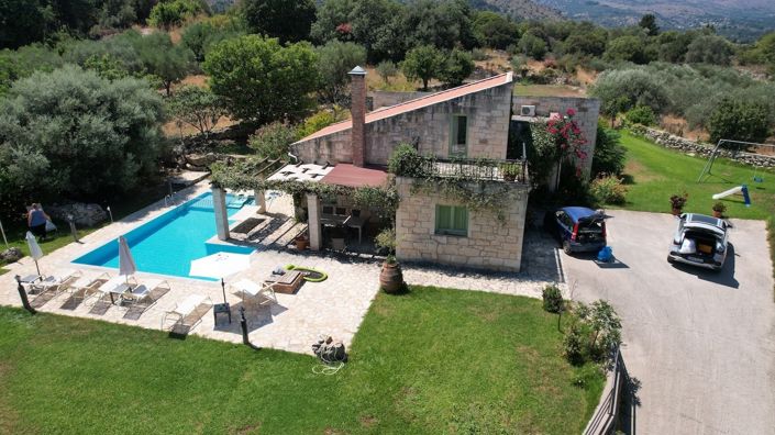 Image No.2-3 Bed Villa for sale