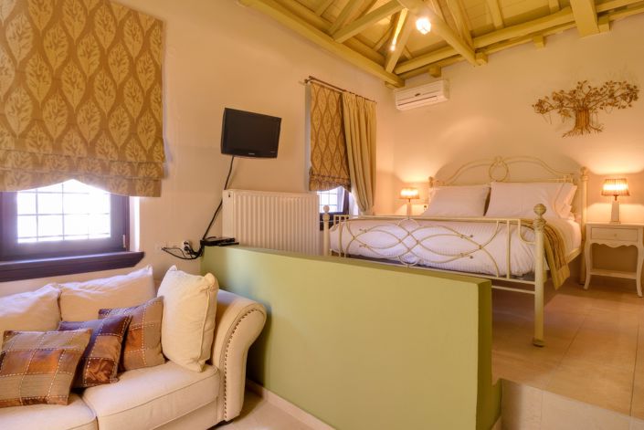 Image No.18-3 Bed Villa for sale