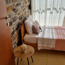 elxis-at-home-in-greecewhispering-pines30