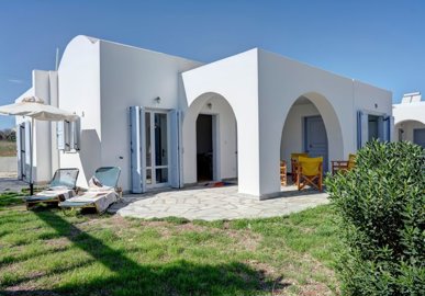 cycladic-home-santorini-elxis-at-home-in-gree