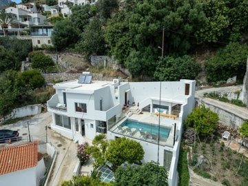 villa-with-pool-myrthios-crete-elxis-at-home-