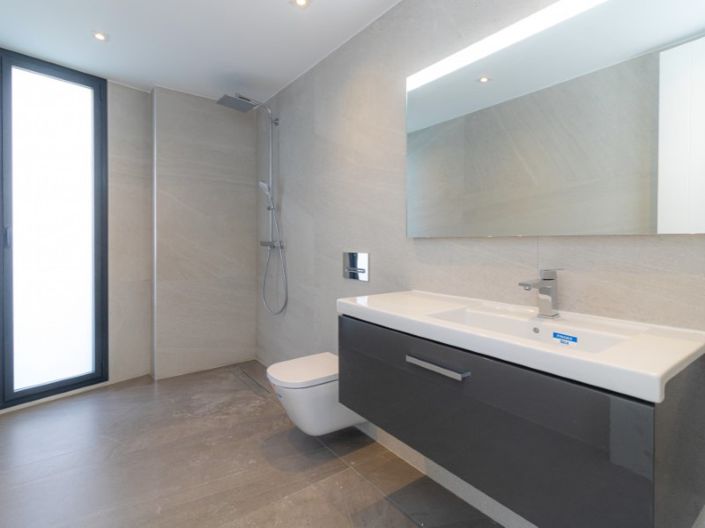 Image No.17-3 Bed Villa for sale