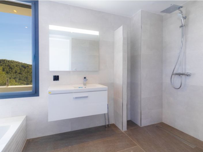 Image No.19-3 Bed Villa for sale