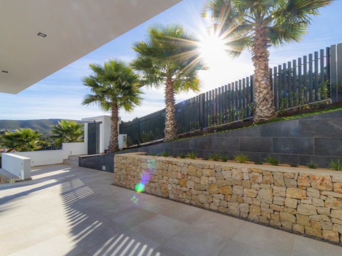 Image No.24-3 Bed Villa for sale