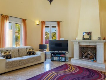 id7b6f7601-0000-0500-0000-000012631135