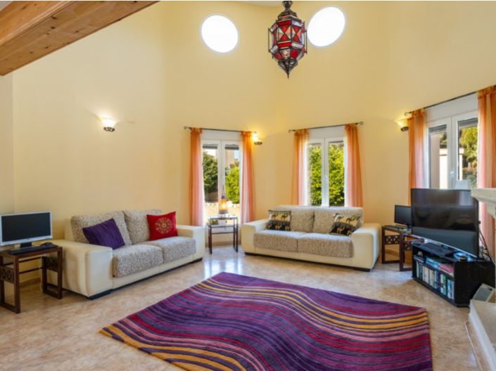 Image No.6-3 Bed Villa for sale