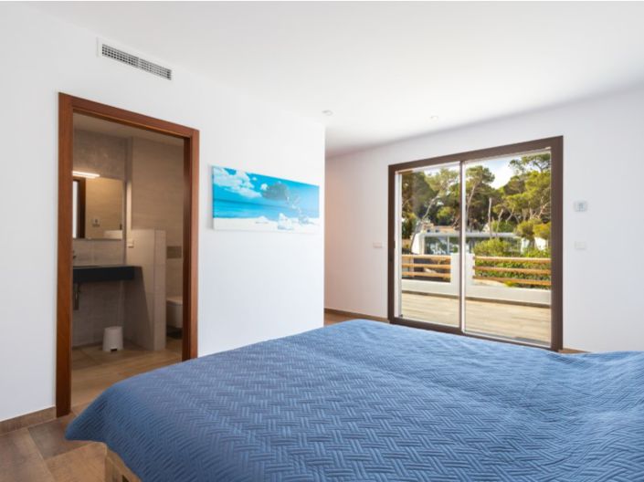 Image No.26-3 Bed Villa for sale