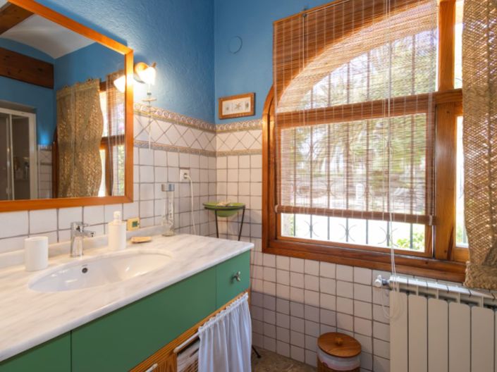 Image No.16-6 Bed Villa for sale