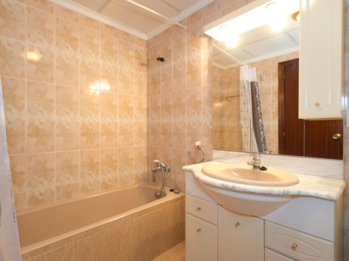 Image No.15-3 Bed Apartment for sale