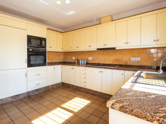 Image No.13-5 Bed Villa for sale