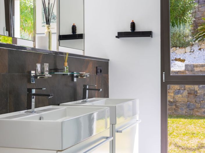 Image No.31-5 Bed Villa for sale