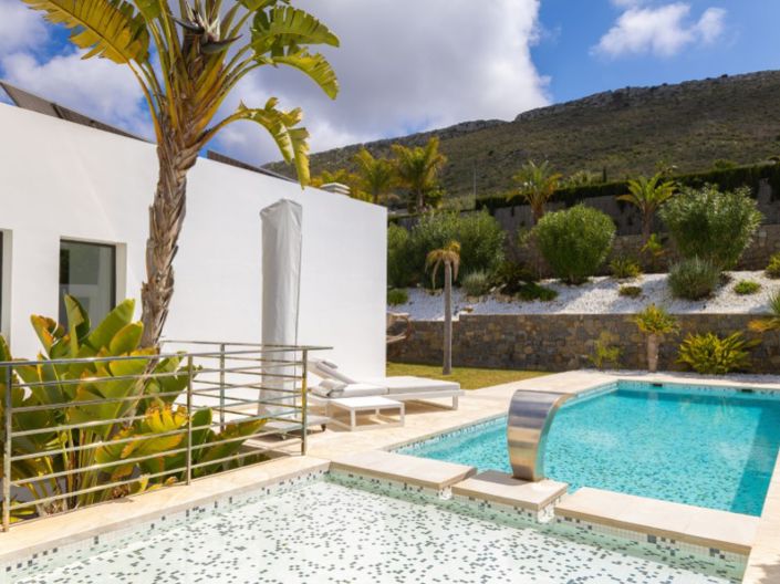 Image No.54-5 Bed Villa for sale