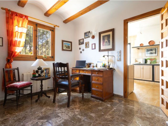 Image No.13-4 Bed Villa for sale