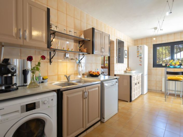 Image No.21-4 Bed Villa for sale