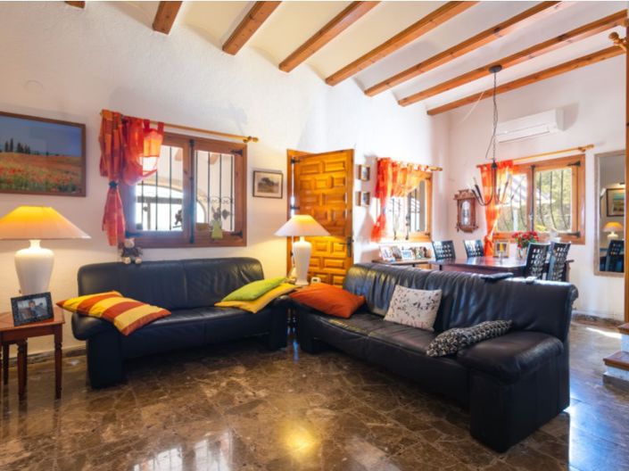 Image No.6-4 Bed Villa for sale