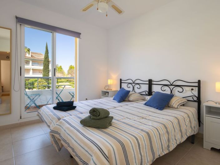 Image No.17-2 Bed Apartment for sale