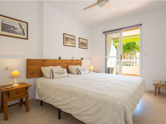 Image No.28-2 Bed Apartment for sale