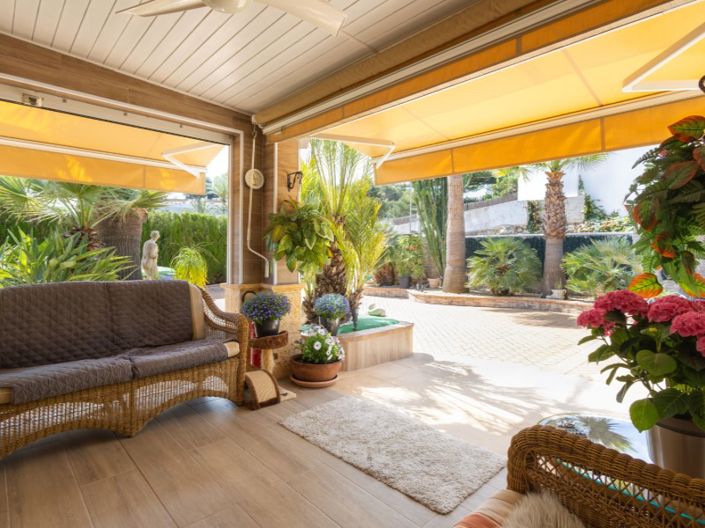 Image No.28-4 Bed Villa for sale