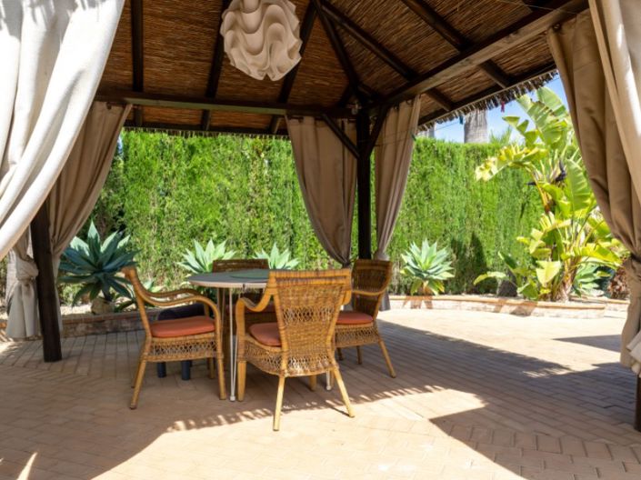 Image No.4-4 Bed Villa for sale