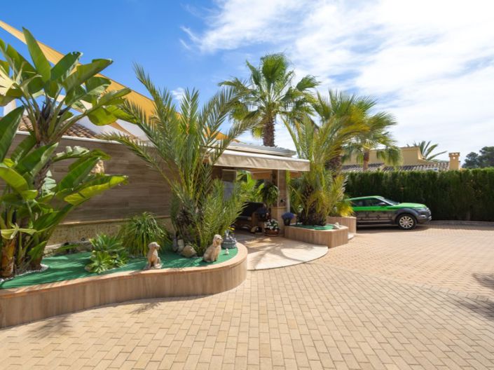 Image No.59-4 Bed Villa for sale