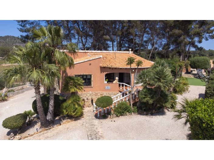 Image No.1-3 Bed Villa for sale