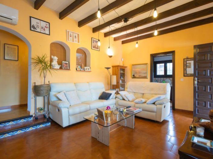 Image No.13-3 Bed Villa for sale