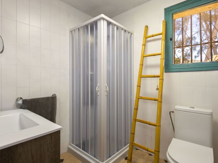 Image No.21-3 Bed Villa for sale